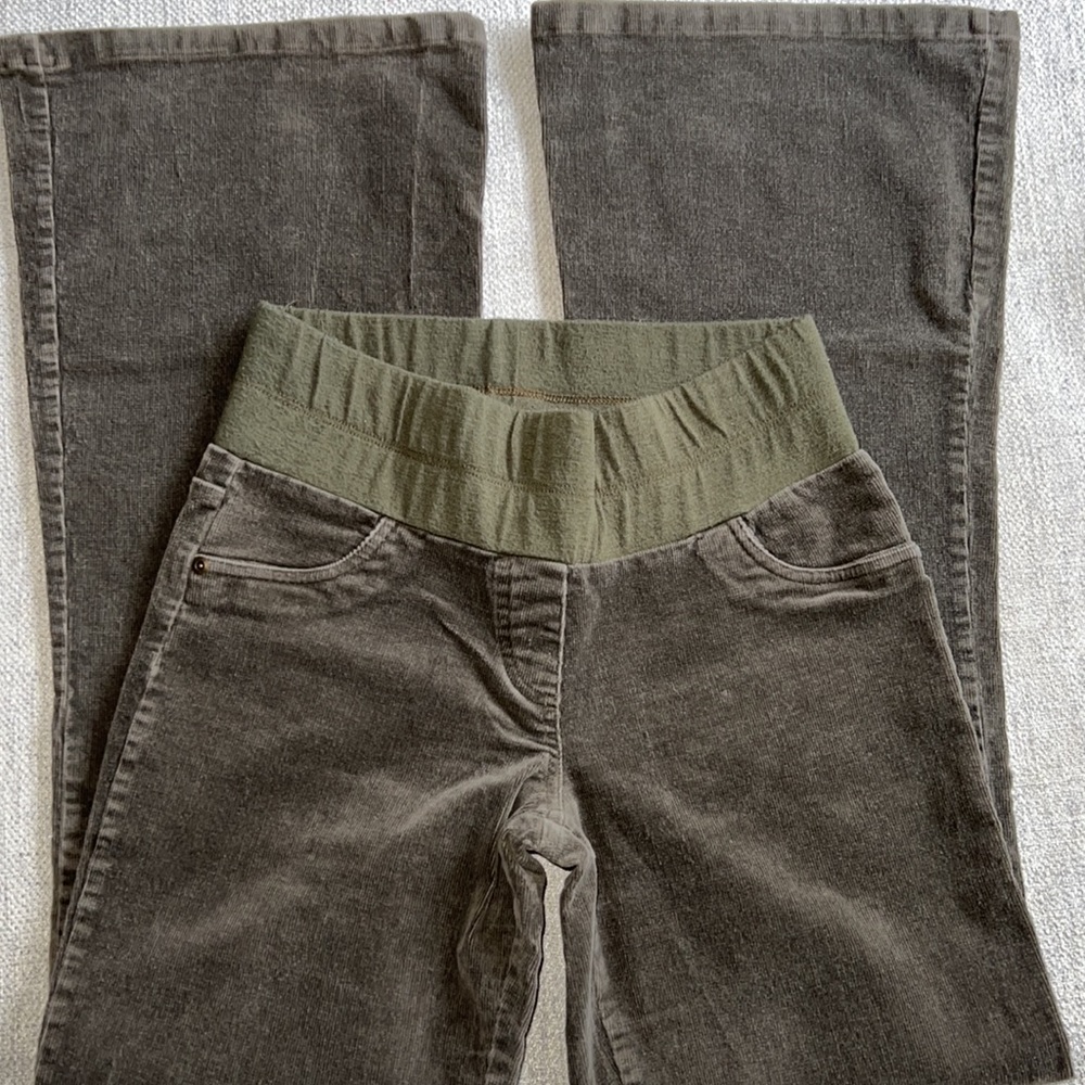 Elly B by Olian corduroy maternity pants